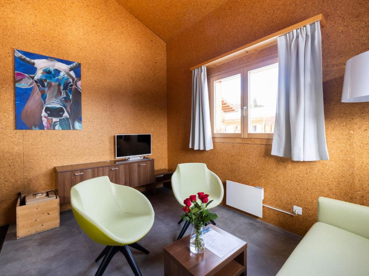 Holiday Home Komfort Aclas Maiensaess Resort-1 By Interhome Urmein Exterior photo
